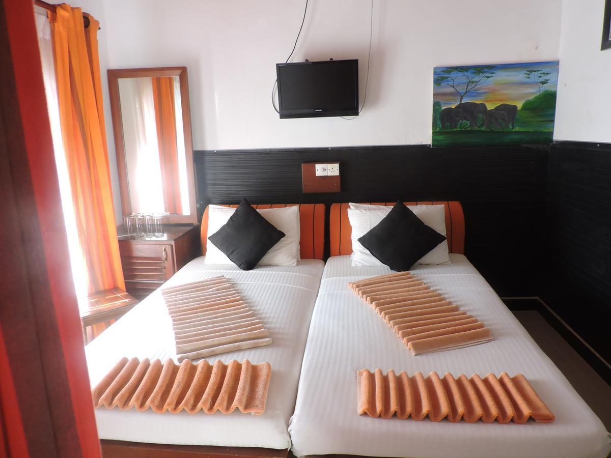 Samaya Beach Hotel Unawatuna Luaran gambar